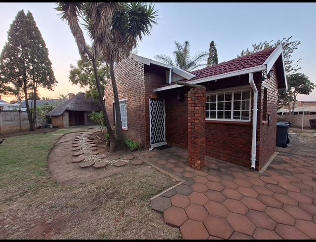 3 BEDROOM HOUSE FOR SALE IN EDEN GLEN